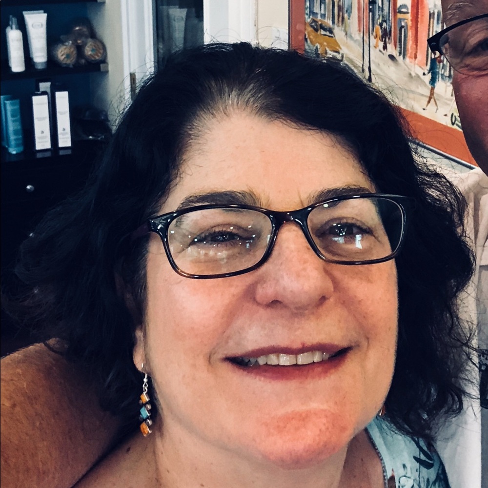Meet your Posher, Ellen